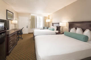 Best Western International Dr. room photo